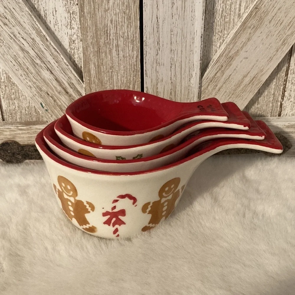 Grace’s Bakeshop Gingerbread Measuring Cups